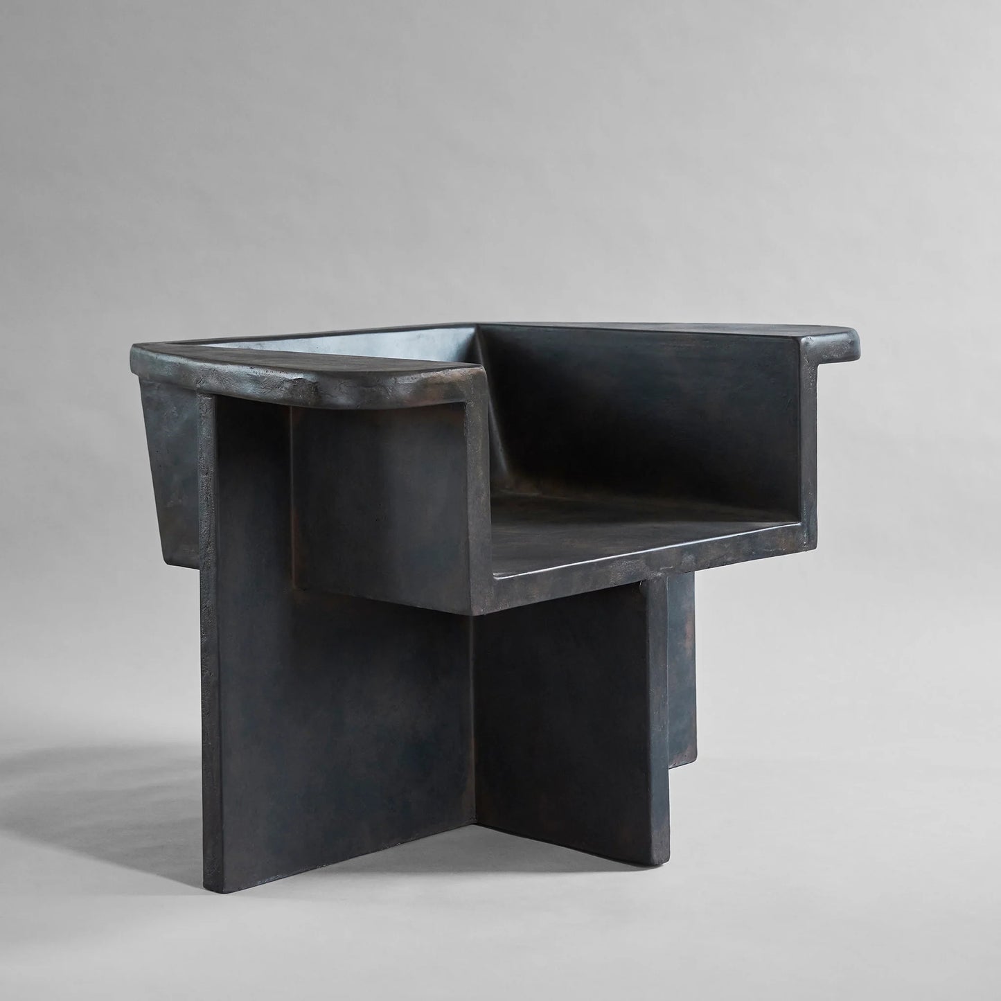 Brutus Lounge Chair Coffee