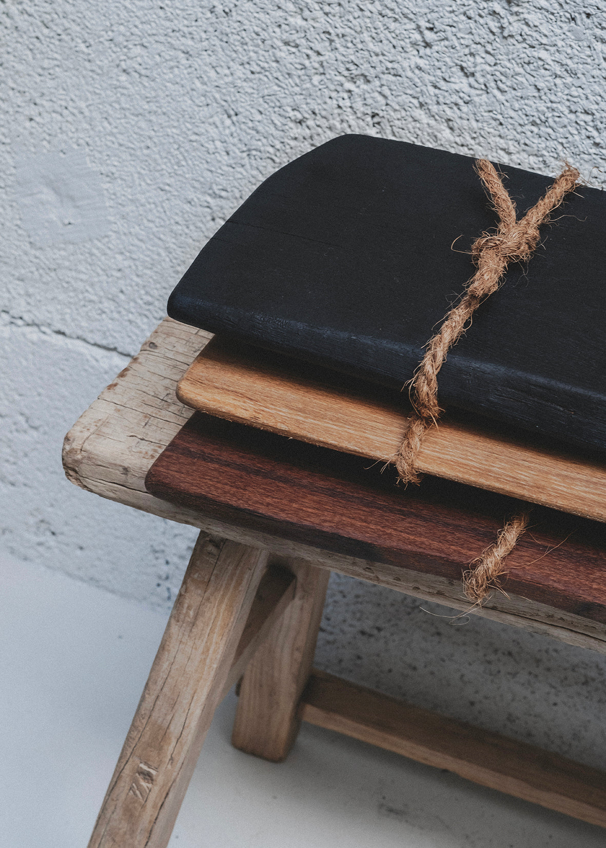 Tray S - Feet 35Cm Black Edition