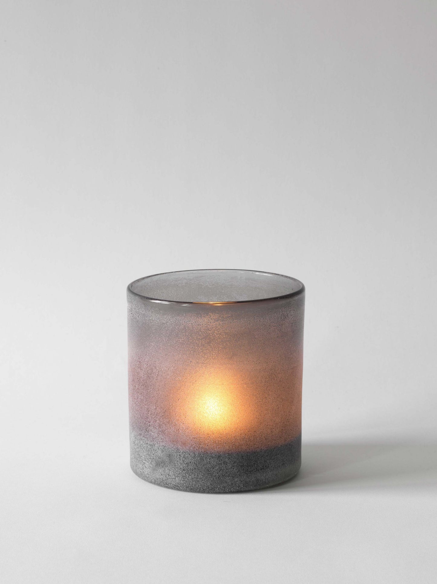 Frost Candleholder M - Grey