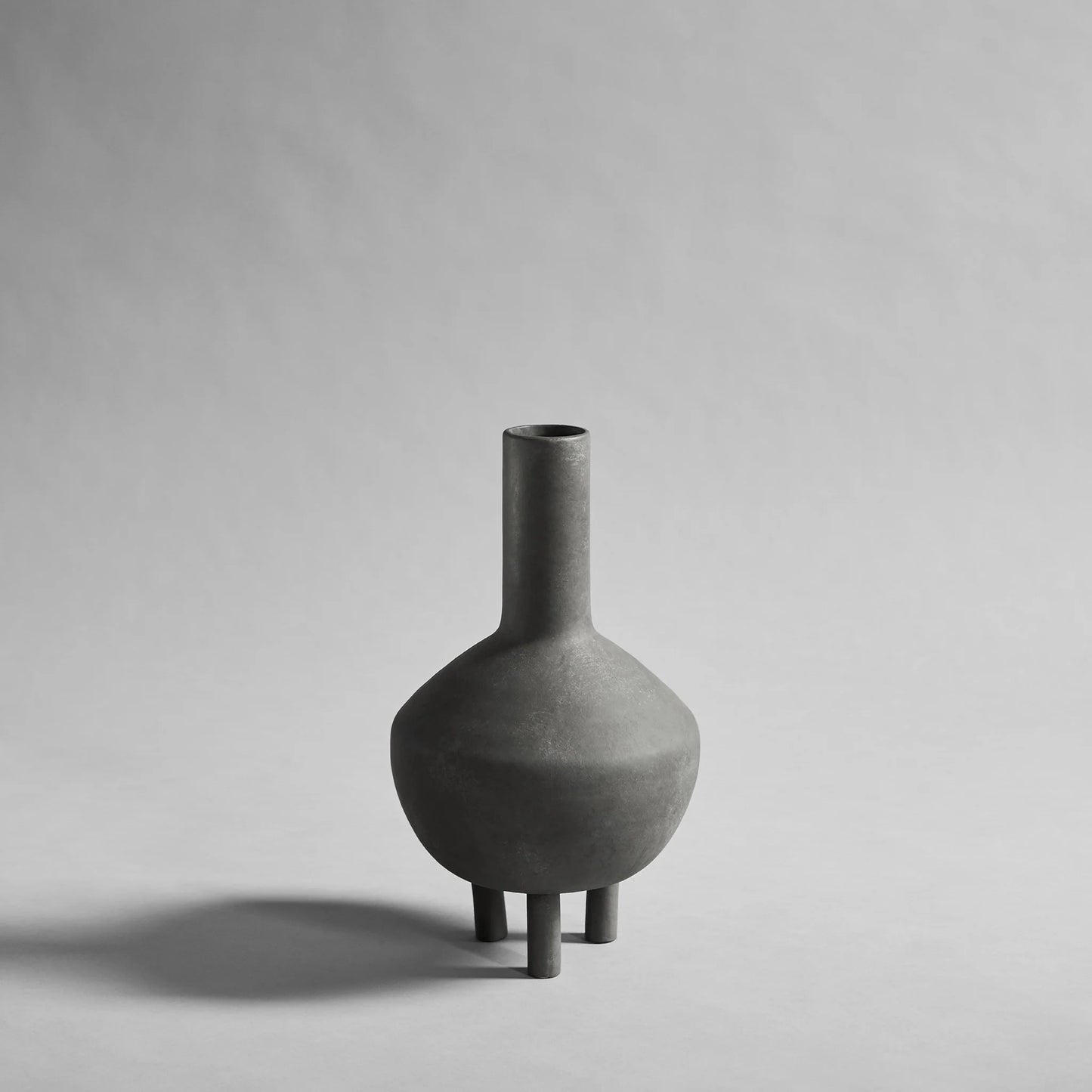 Duck Vase Fat Dark Grey