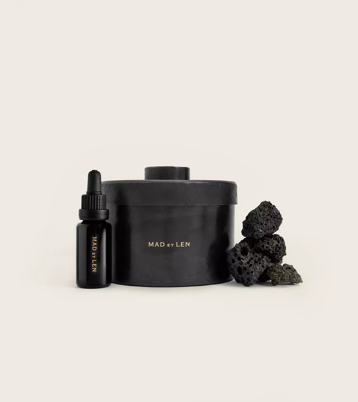 POT POURRI APOTHICAIRE PETIT lava rock(Black champaka)