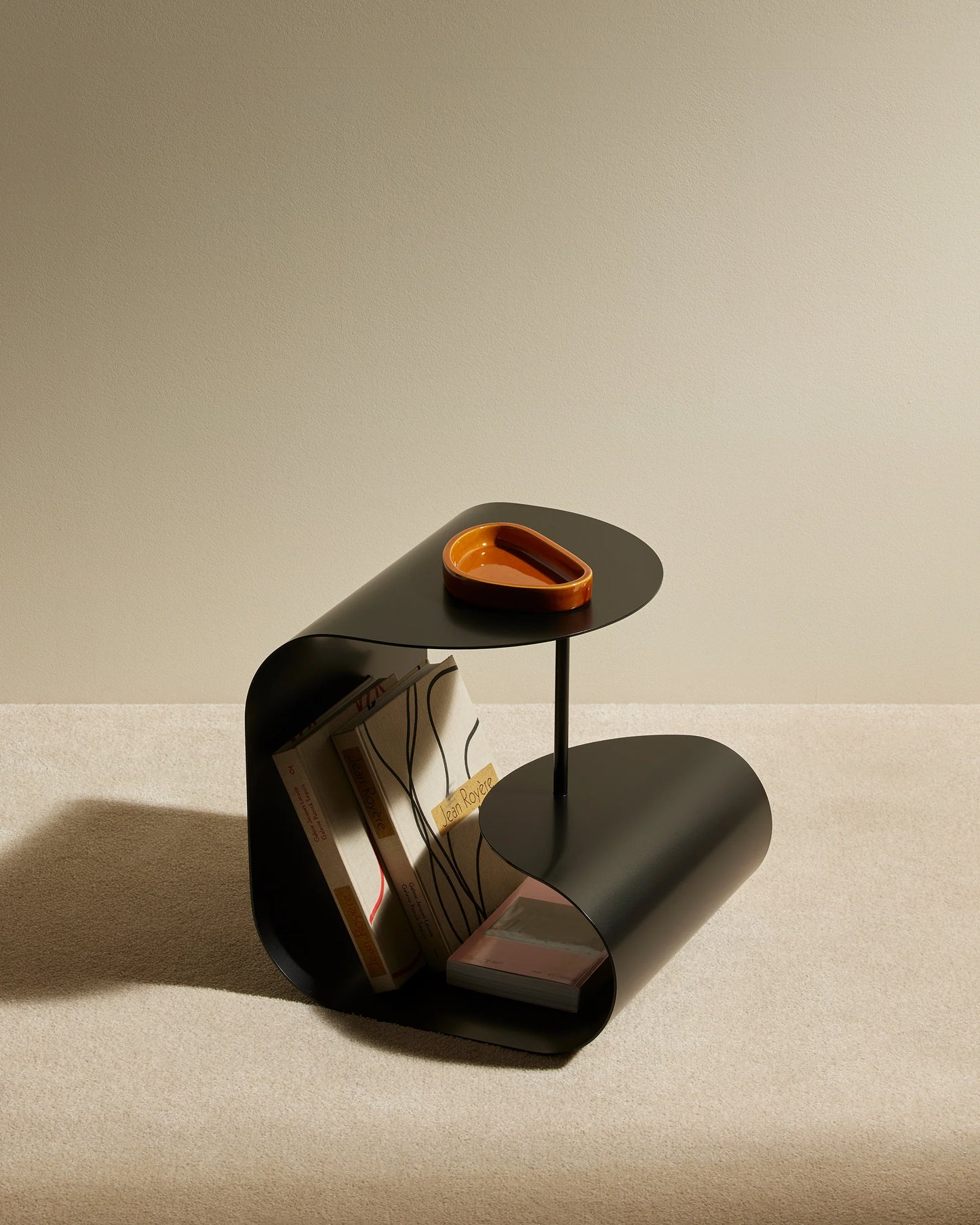 Gege Side Table