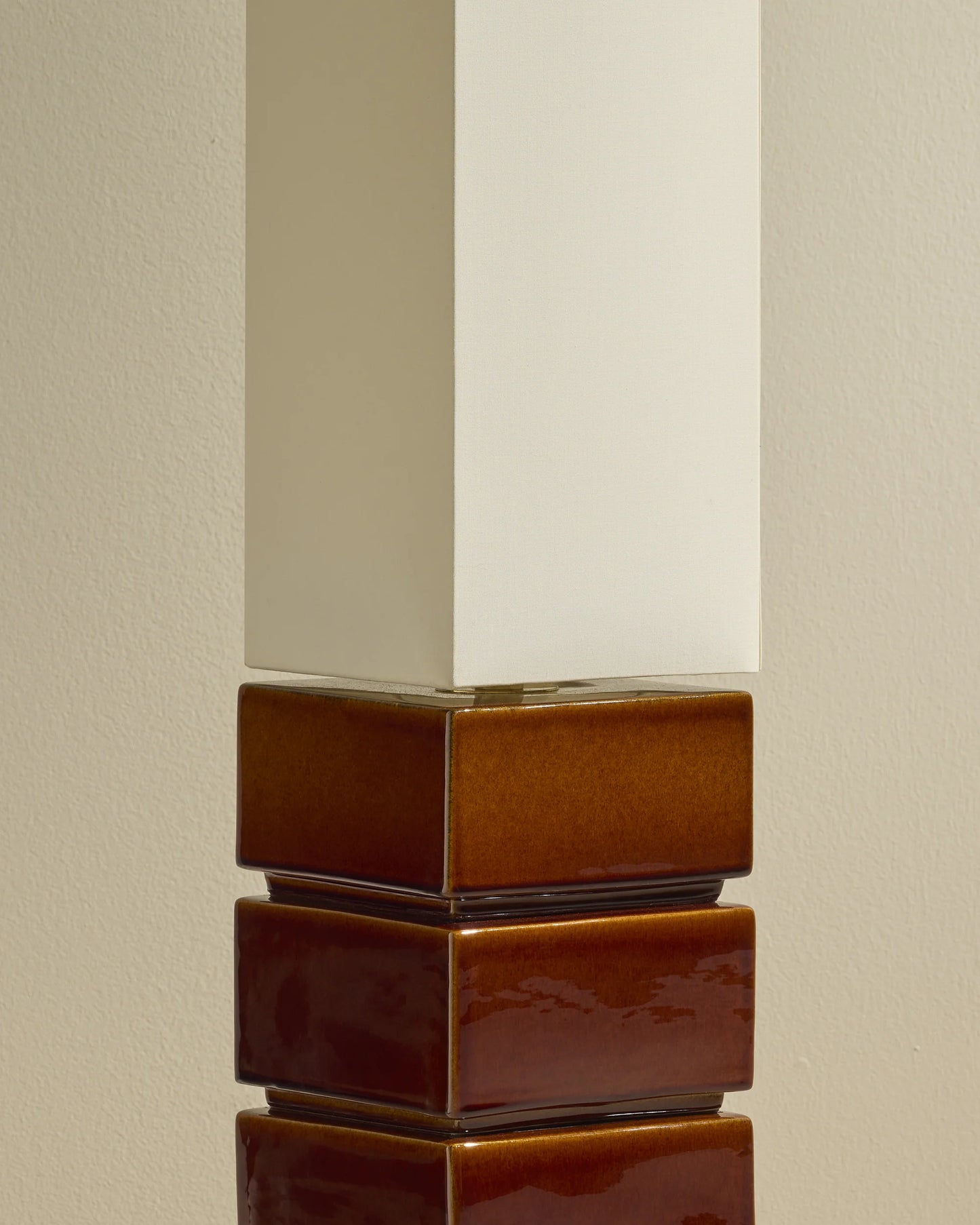 Tower Floor Lamp H129