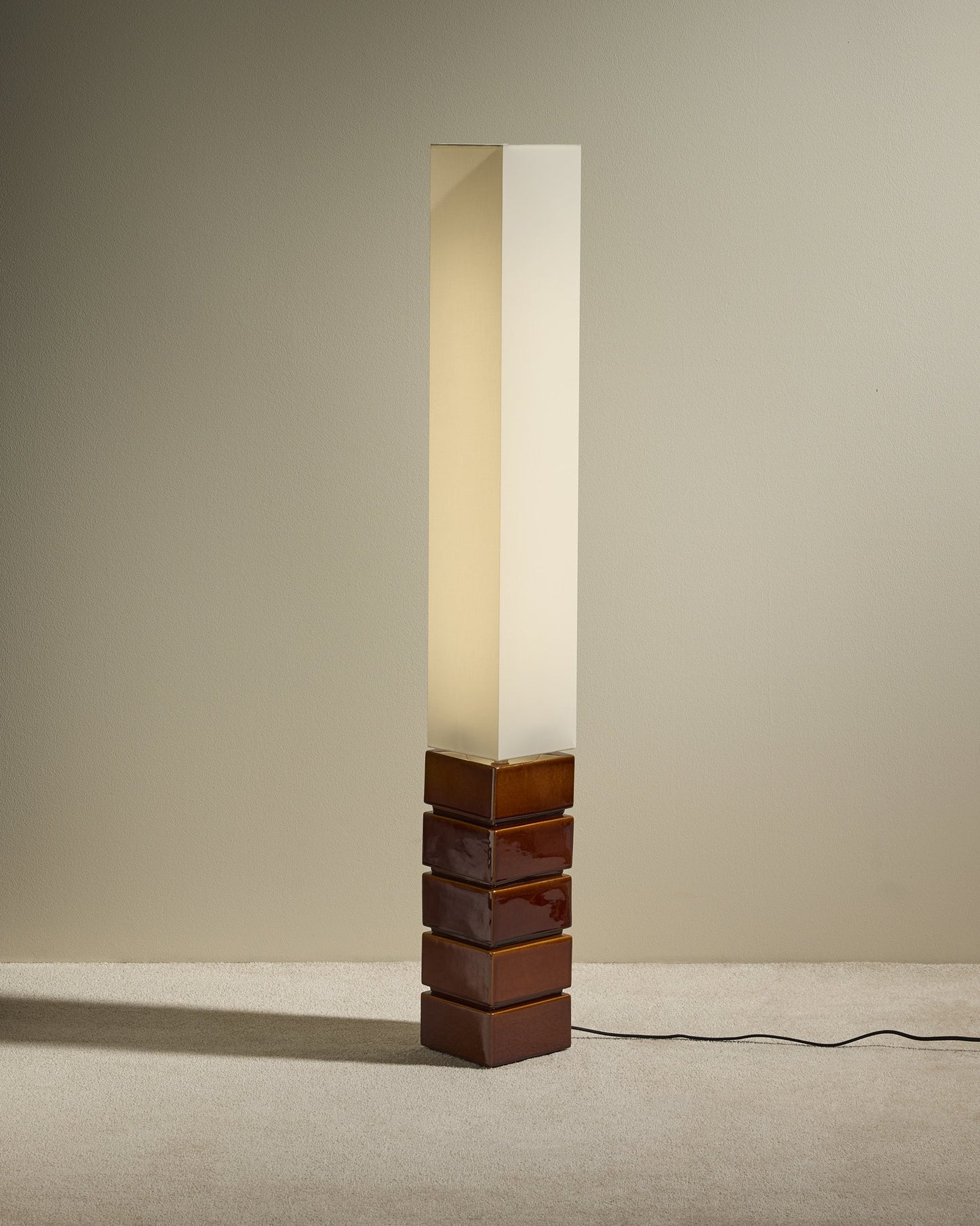 Tower Floor Lamp H129
