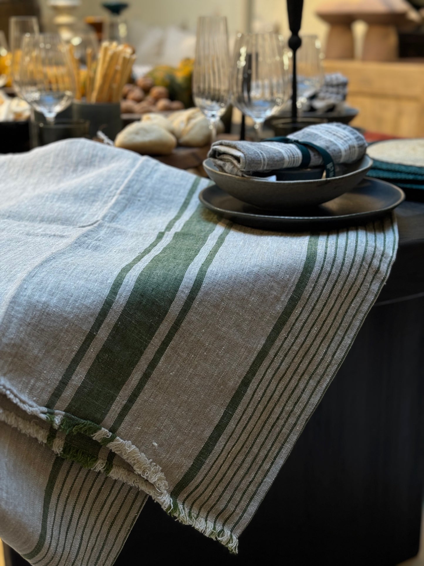 Tablecloth Stina 250