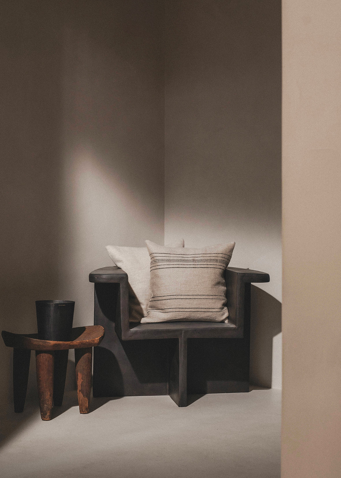 Brutus Lounge Chair Coffee