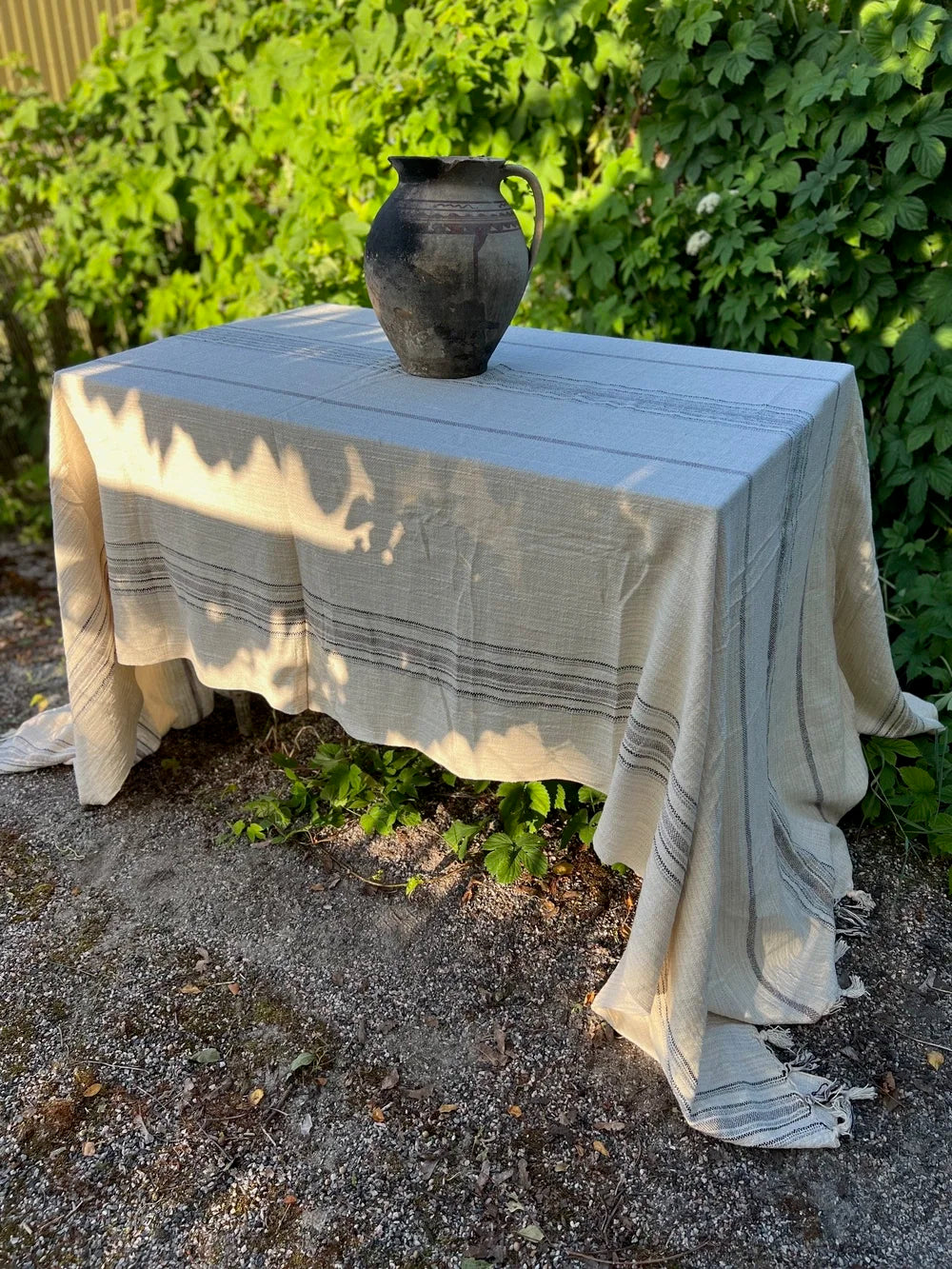 Tablecloth Stina 250