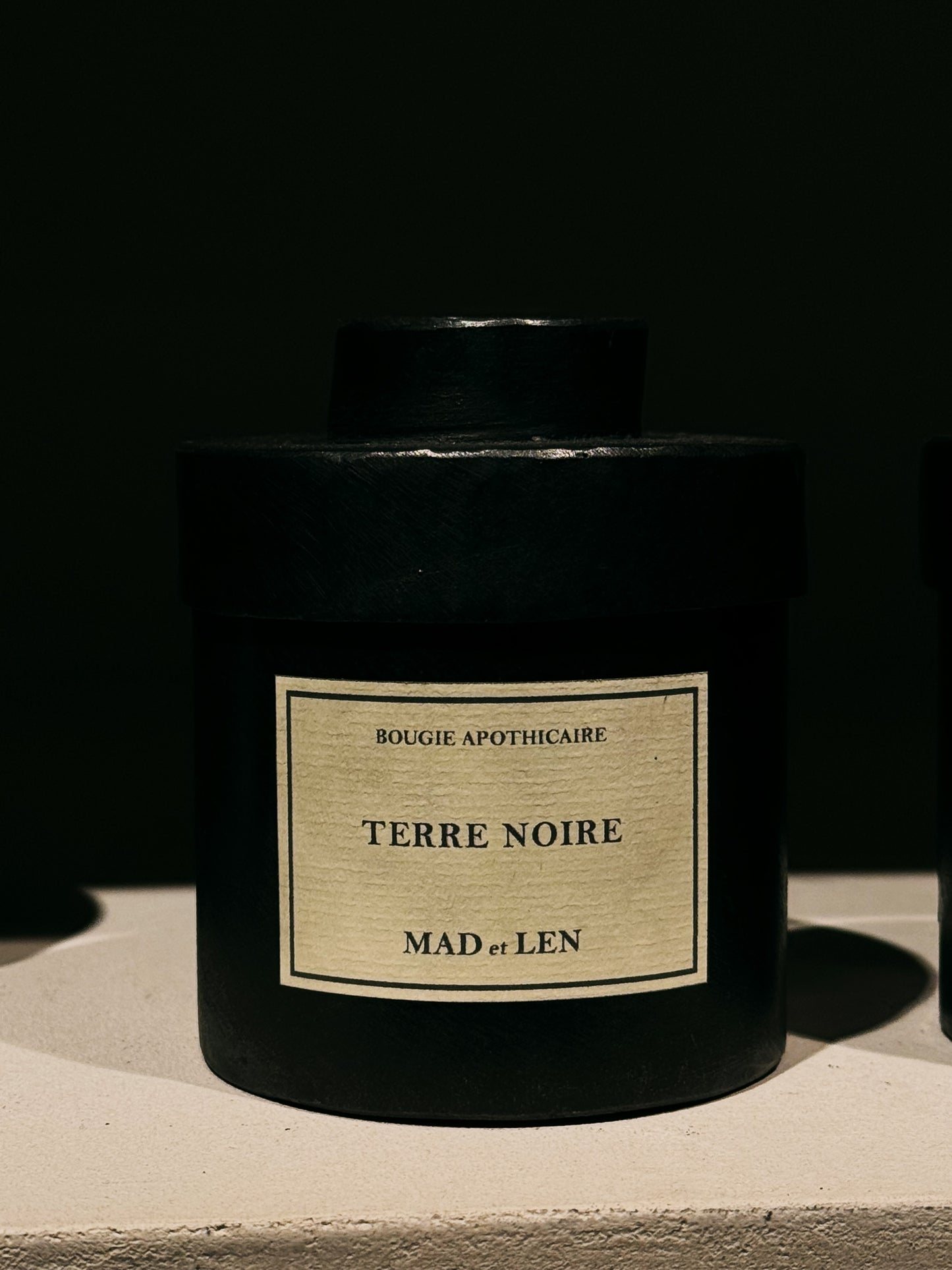 Bougie D'Apothicaire 300G Black Wax (Terre Noire)